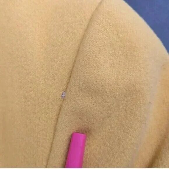 Burberry Wool & Cashmere Mustard Yellow Double-Breasted Blazer. Size 12. - Picture 8 of 14